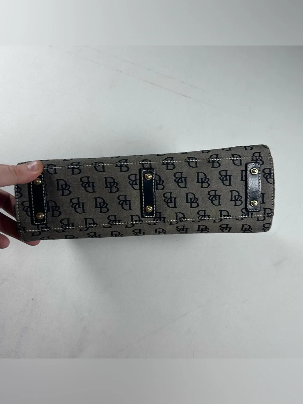 N/A dooney bourke
